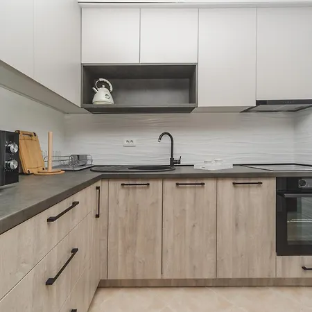 New Renovated Modern Cozy Mediterranean 42m2 Flat Free Parking * Budva